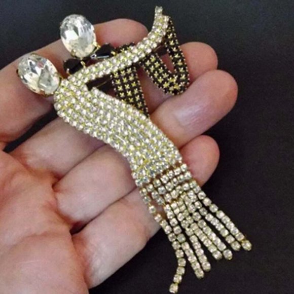 SHALL WE DANCE BALLROOM DANCERS IN CRYSTAL LONG DRESS AND TUX LONG GOLDEN PIN 64 - Picture 2 of 2